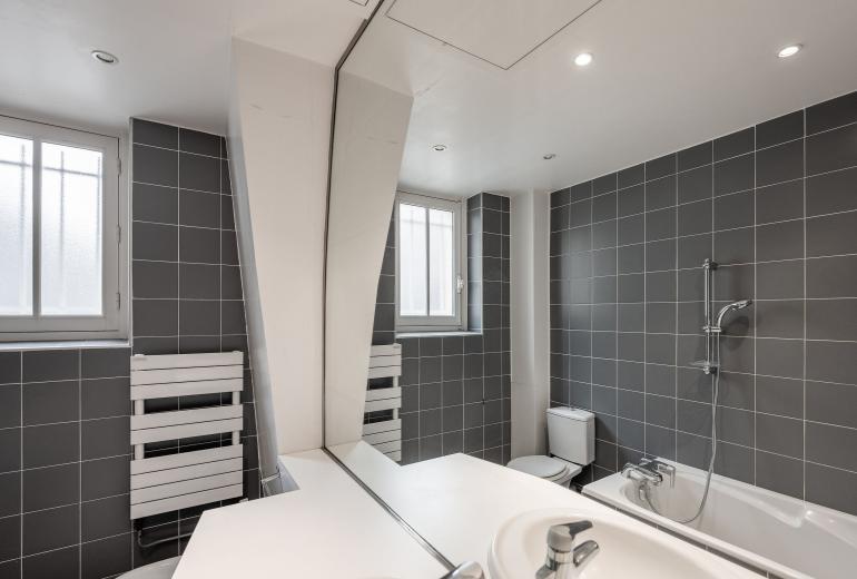 Par147 - Apartamento cerca del Parque Monceau