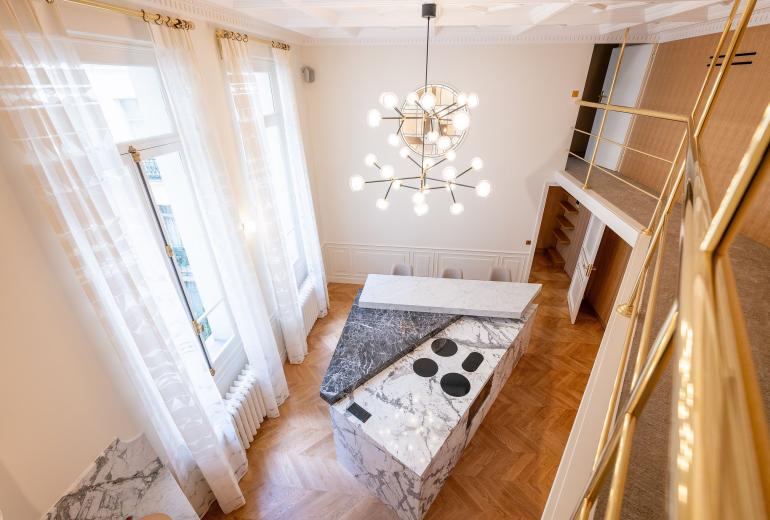 Par031 - Appartement de prestige Place Beauvau