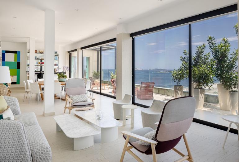 Rio041 - Luxury 6 bedroom penthouse beachfront