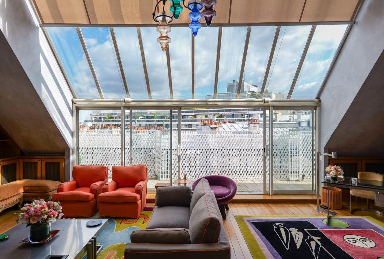Par141 - Appartement de 3 chambres avec terrasse