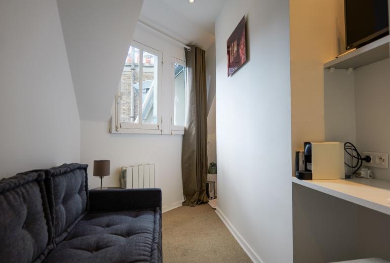Par141 - 3 bedroom apartment with terrace
