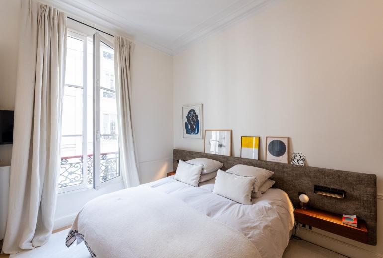 Par142 - Apartamento de 3 habitaciones en el 9º distrito de París