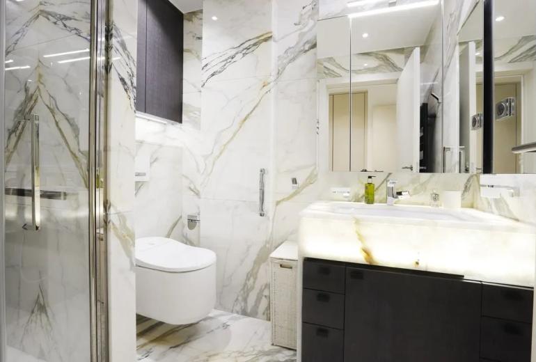 Par422 - Appartement de 2 chambres sur Montaigne