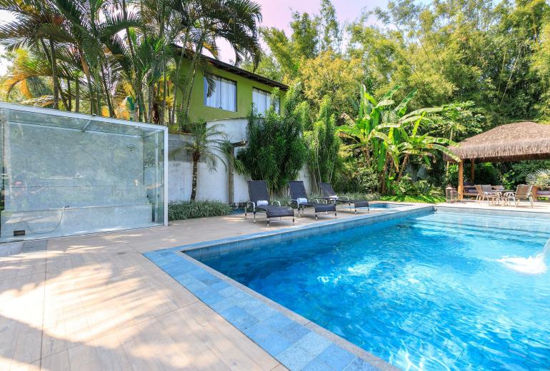 Ang063 - Beautiful House in Porto Frade