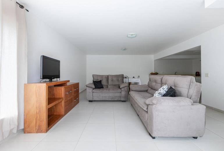 Ang063 - Beautiful House in Porto Frade