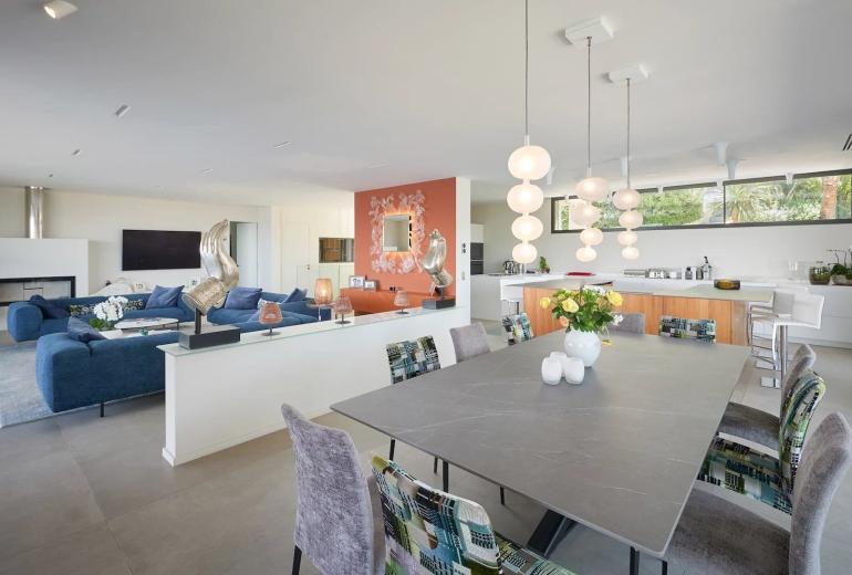 Azu052 - Villa Contemporánea en St Tropez