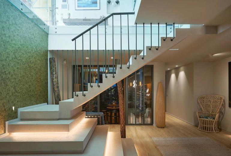 Azu052 - Villa Contemporaine de Prestige à Gassin
