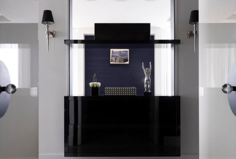 Azu060 - 1250 sqm luxury penthouse with terrace
