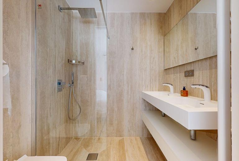 Azu080 - Casa com piscina em Saint Tropez
