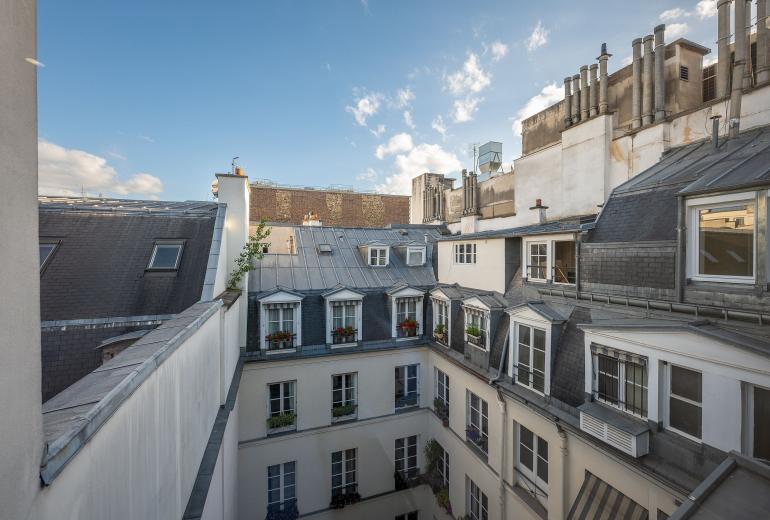 Par157 - Appartement de 3 chambres proche d'Opéra