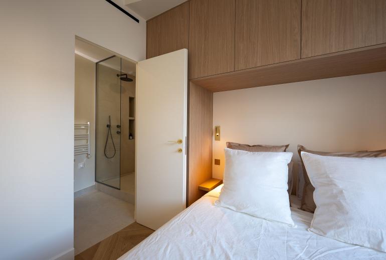 Par157 - Appartement de 3 chambres proche d'Opéra