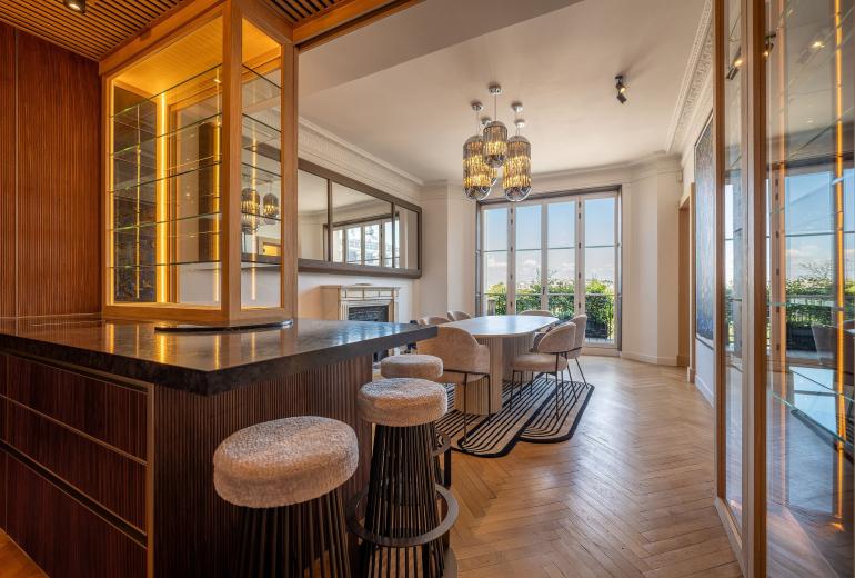 Par202 - Appartement de luxe face au Musée d'Orsay