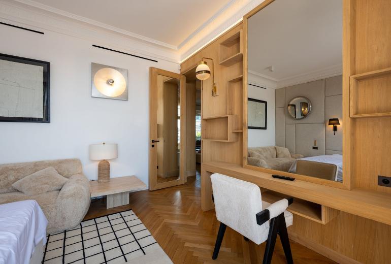 Par202 - Appartement de luxe face au Musée d'Orsay