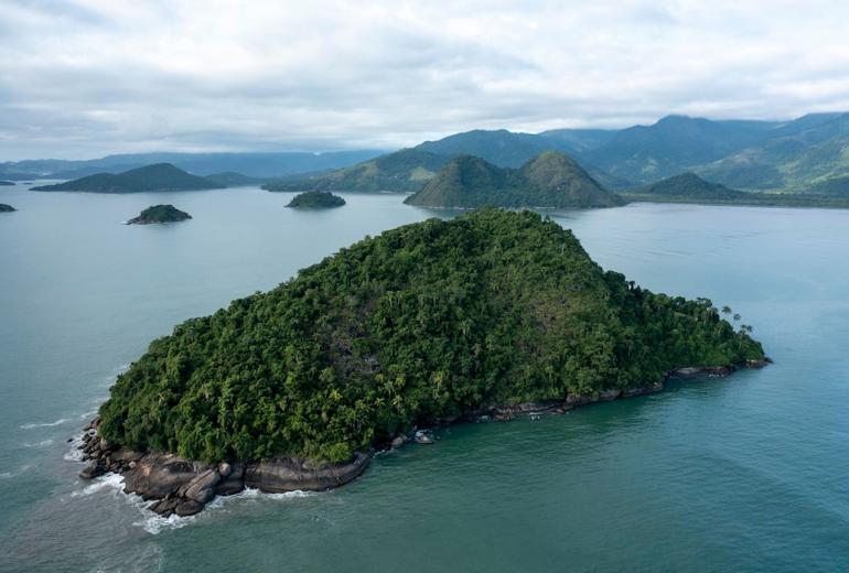Pty015 - Private island in Paraty