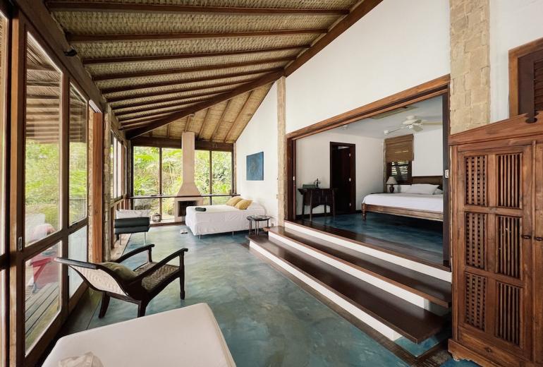 Pty015 - Private island in Paraty