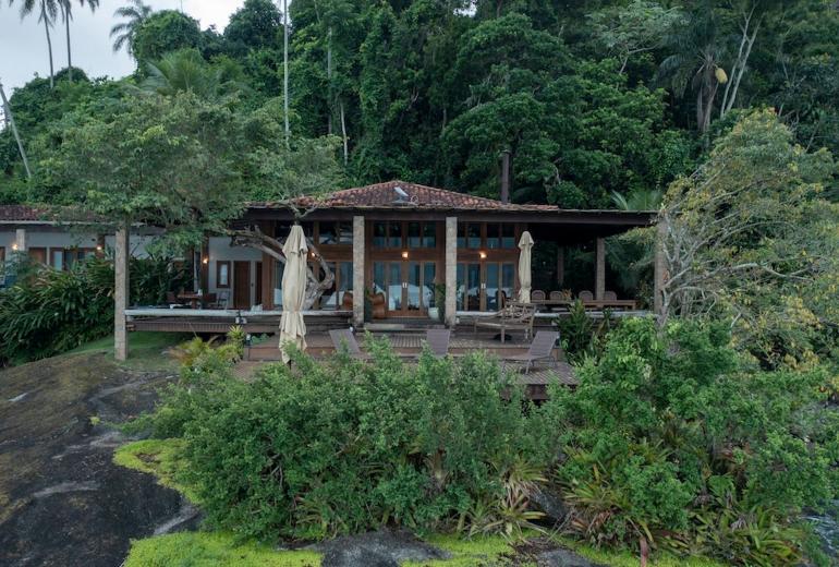 Pty015 - Private island in Paraty