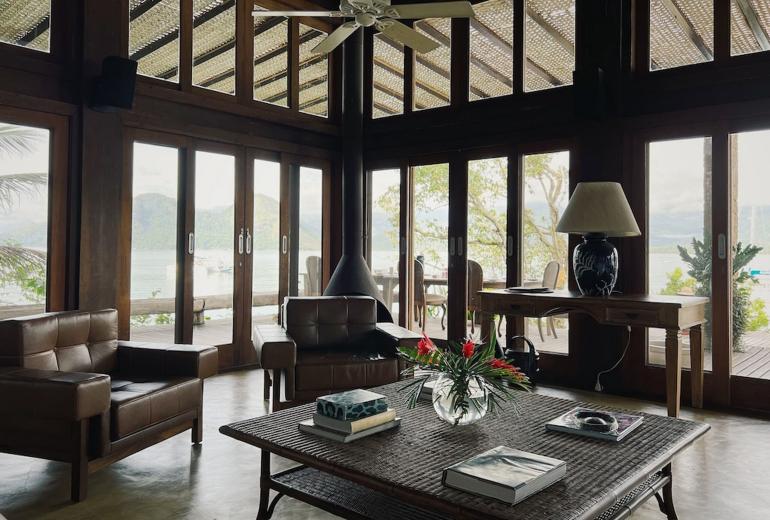 Pty015 - Private island in Paraty