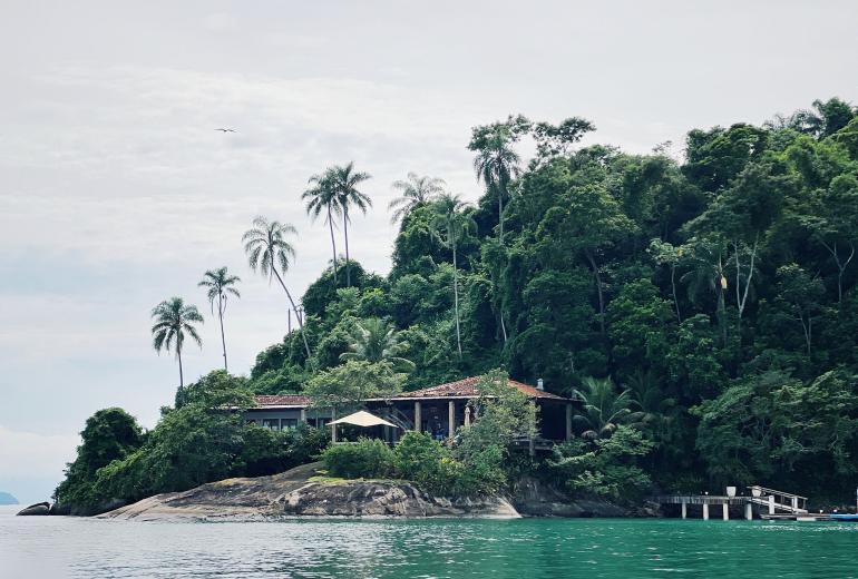 Pty015 - Private island in Paraty