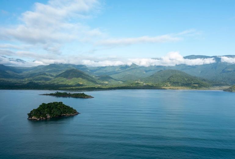 Pty015 - Private island in Paraty