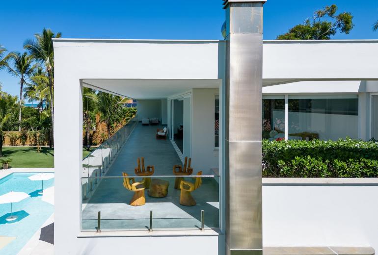 Bah220 - Villa esplêndida em frente ao mar de Arraial d´Ajuda