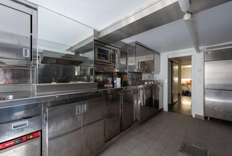 Par035 - Apartamento de luxo icônico com 2 quartos