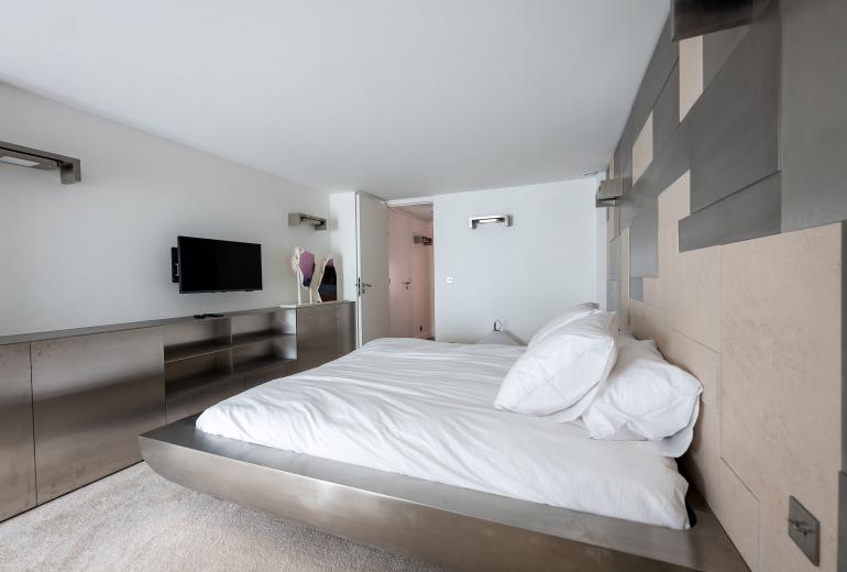 Par035 - Apartamento de luxo icônico com 2 quartos