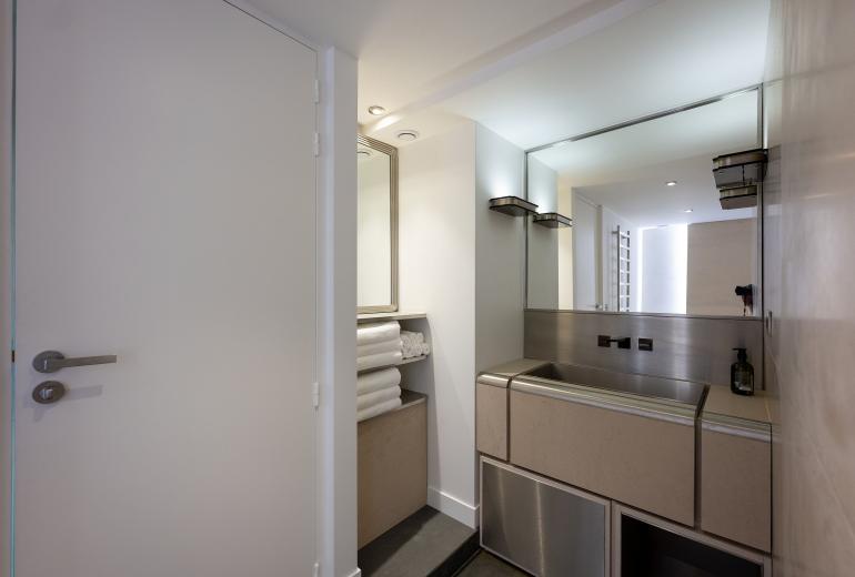 Par035 - Apartamento de luxo icônico com 2 quartos