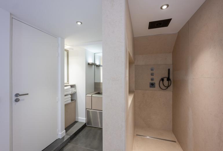 Par035 - Apartamento de luxo icônico com 2 quartos