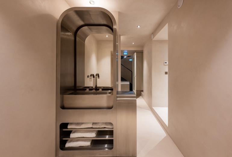 Par035 - Apartamento de luxo icônico com 2 quartos