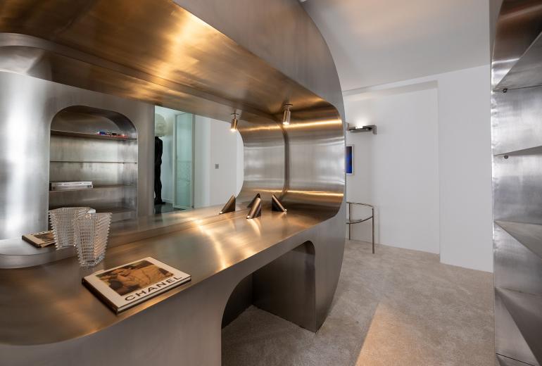 Par035 - Apartamento de luxo icônico com 2 quartos