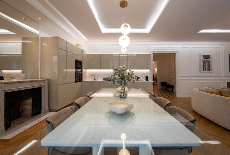 Par058 - Apartamento en el Triángulo de Oro
