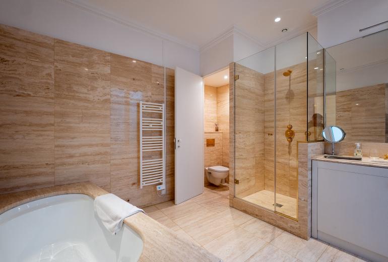 Par058 - Apartamento en el Triángulo de Oro