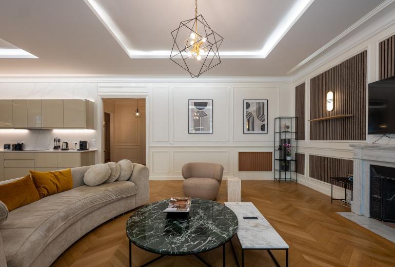 Par058 - Apartamento en el Triángulo de Oro