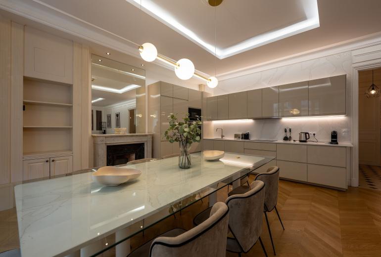 Par058 - Apartamento en el Triángulo de Oro