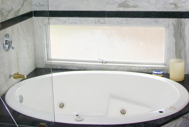 Bog900 – Linda casa em condomínio de prestígio em Mosquera