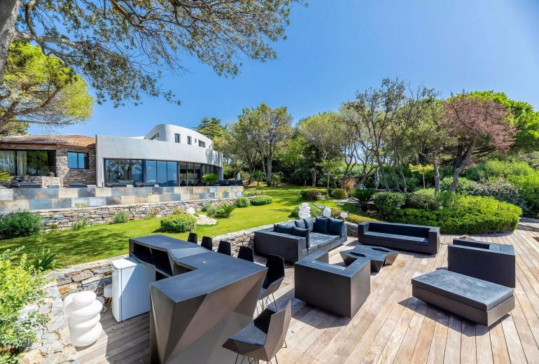 Cor001 - Lujosa Villa Contemporánea en Corsica
