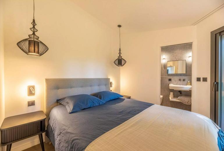 Cor001 - Lujosa Villa Contemporánea en Corsica