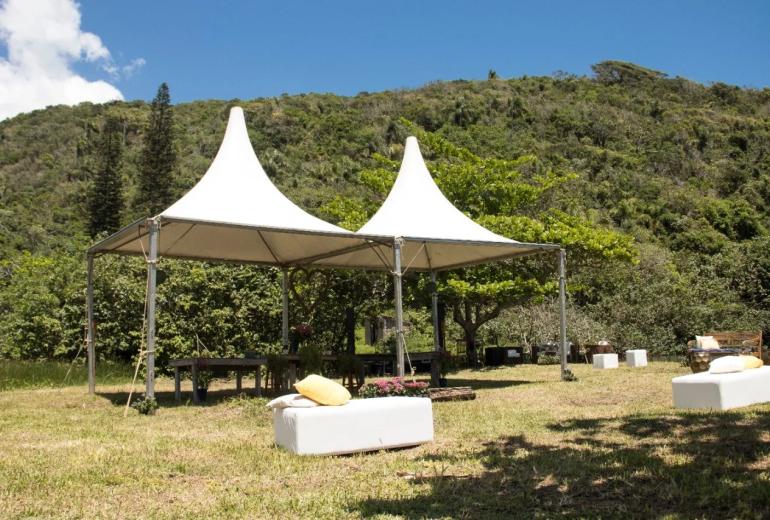 Flo200 - Terreno Praia Brava em Florianópolis