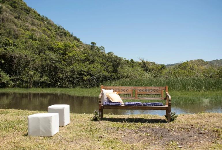 Flo200 - Terreno Praia Brava em Florianópolis
