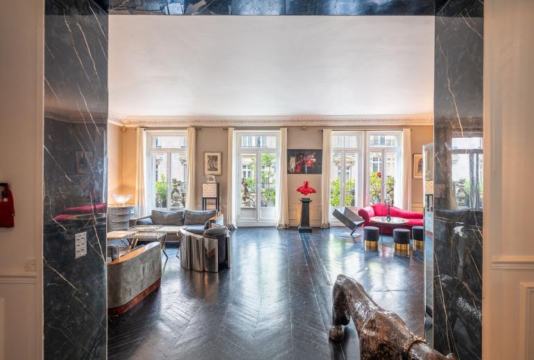 Par190 - Apartamento de recepción en Paris 8