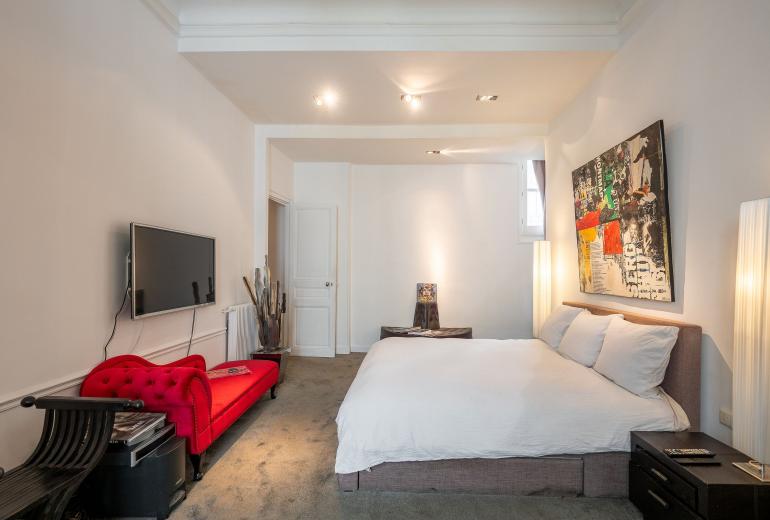 Par190 - Apartamento de recepción en Paris 8