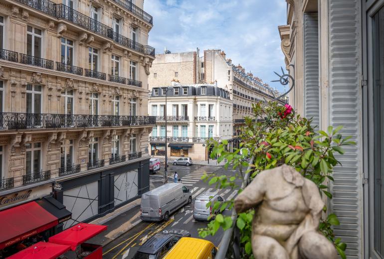 Par190 - Apartamento de recepción en Paris 8