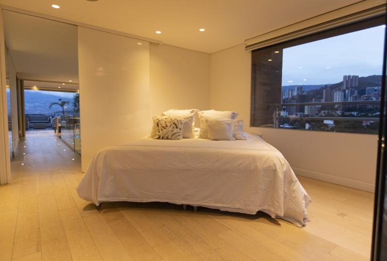 Med042 - Penthouse de lujo de 1 cuarto en venta en Medellín