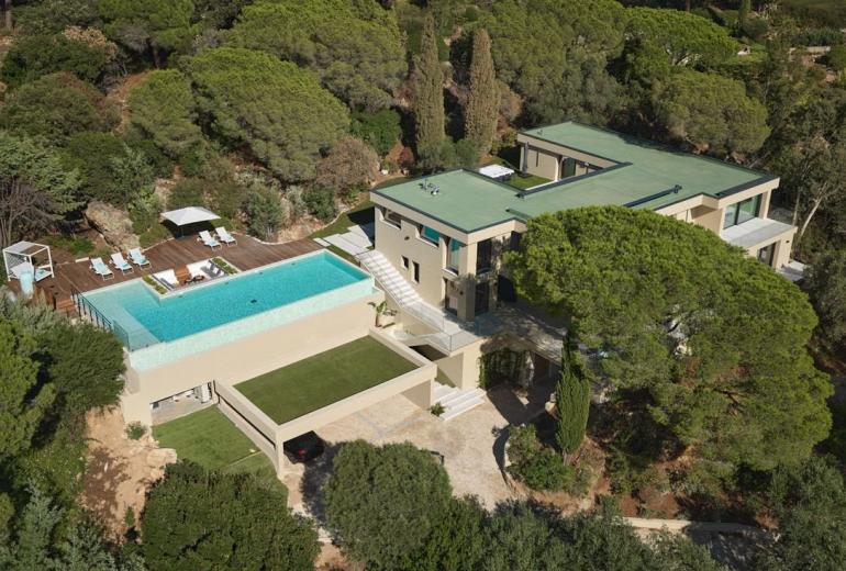 Azu033 - Luxury Villa in Ramatuelle