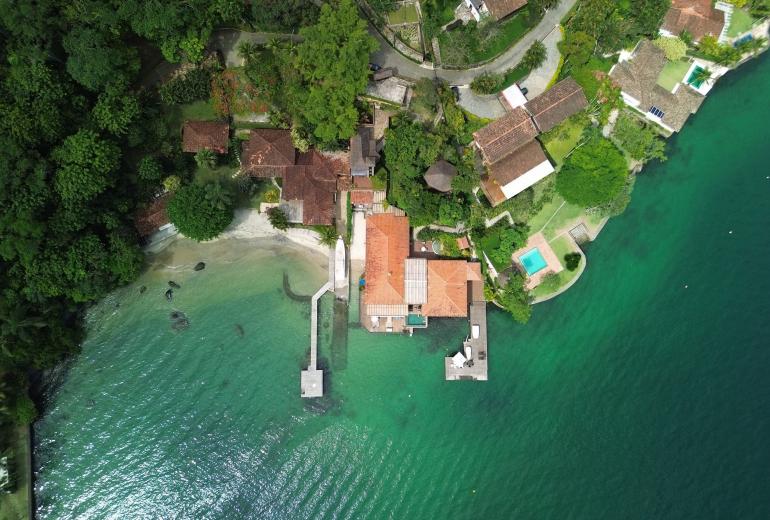 Ang064 - Maison de luxe en bord de mer à Angra dos Reis