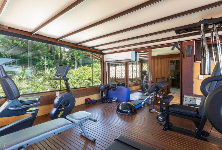 Ang064 - Villa de luxe en bord de mer à Angra dos Reis