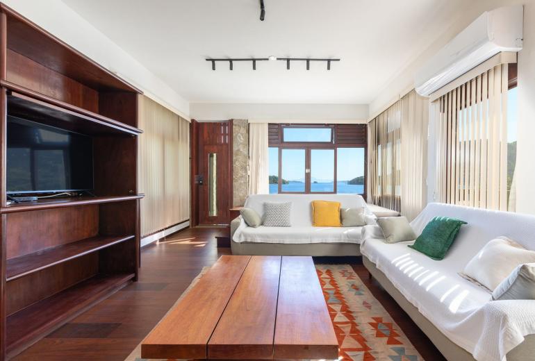 Ang064 - Maison de luxe en bord de mer à Angra dos Reis