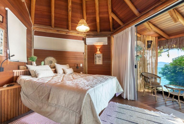 Ang064 - Maison de luxe en bord de mer à Angra dos Reis