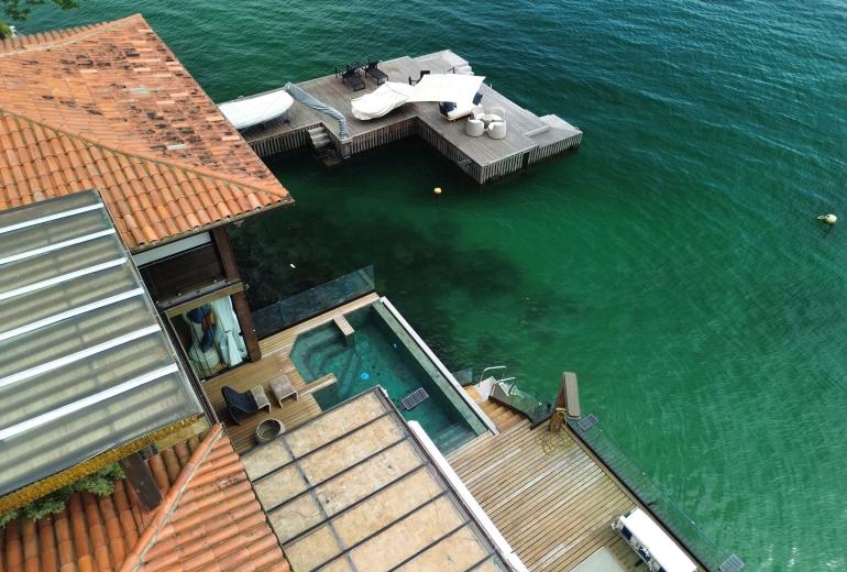 Ang064 - Maison de luxe en bord de mer à Angra dos Reis