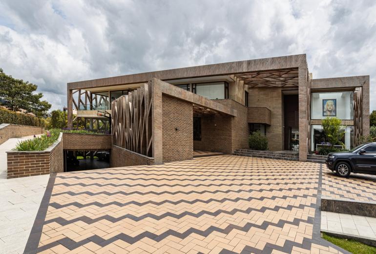 Bog013 - Casa moderna e luxuosa perto de Bogotá